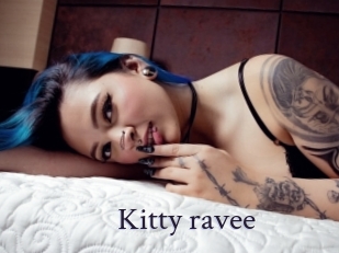 Kitty_ravee