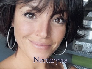 Nectaryne