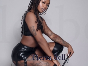 Tierra_doll