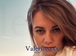 Valeriiee_xx