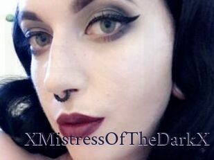 XMistressOfTheDarkX