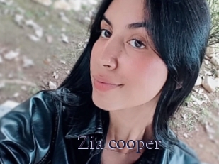 Zia_cooper